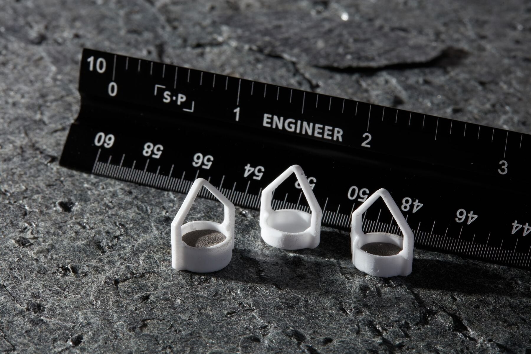 Alumina 4N Resin