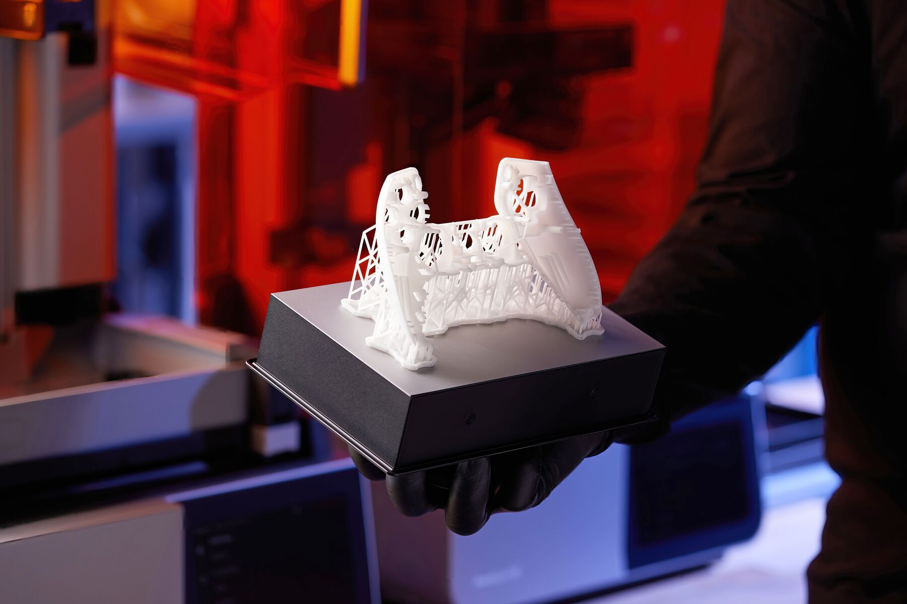 White Resin V5 (Form 4)